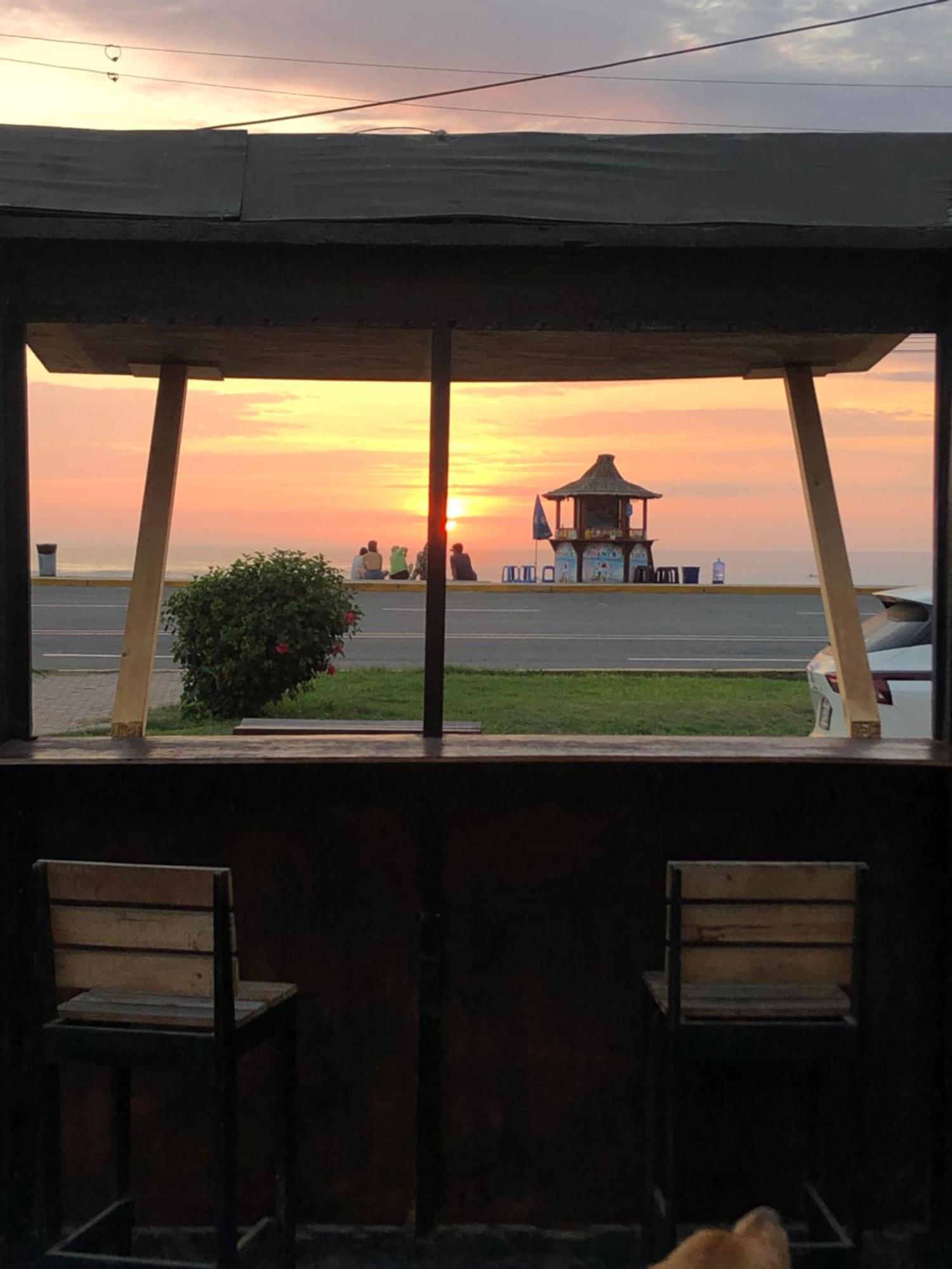 A Pousada Pointbreak Surf Camp Huanchaco Exterior foto